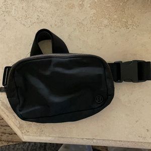 Lululemon Fannypack
